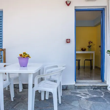 アパートホテル Lemon Garden 3*