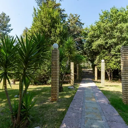 Lemon Garden Hotel de apartamente