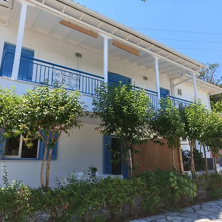 Lemon Garden Hotel de apartamente Ligia